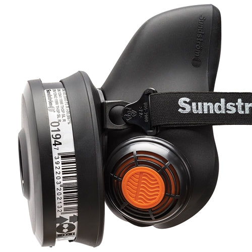 SR100 1/2 FACE RESPIRATOR